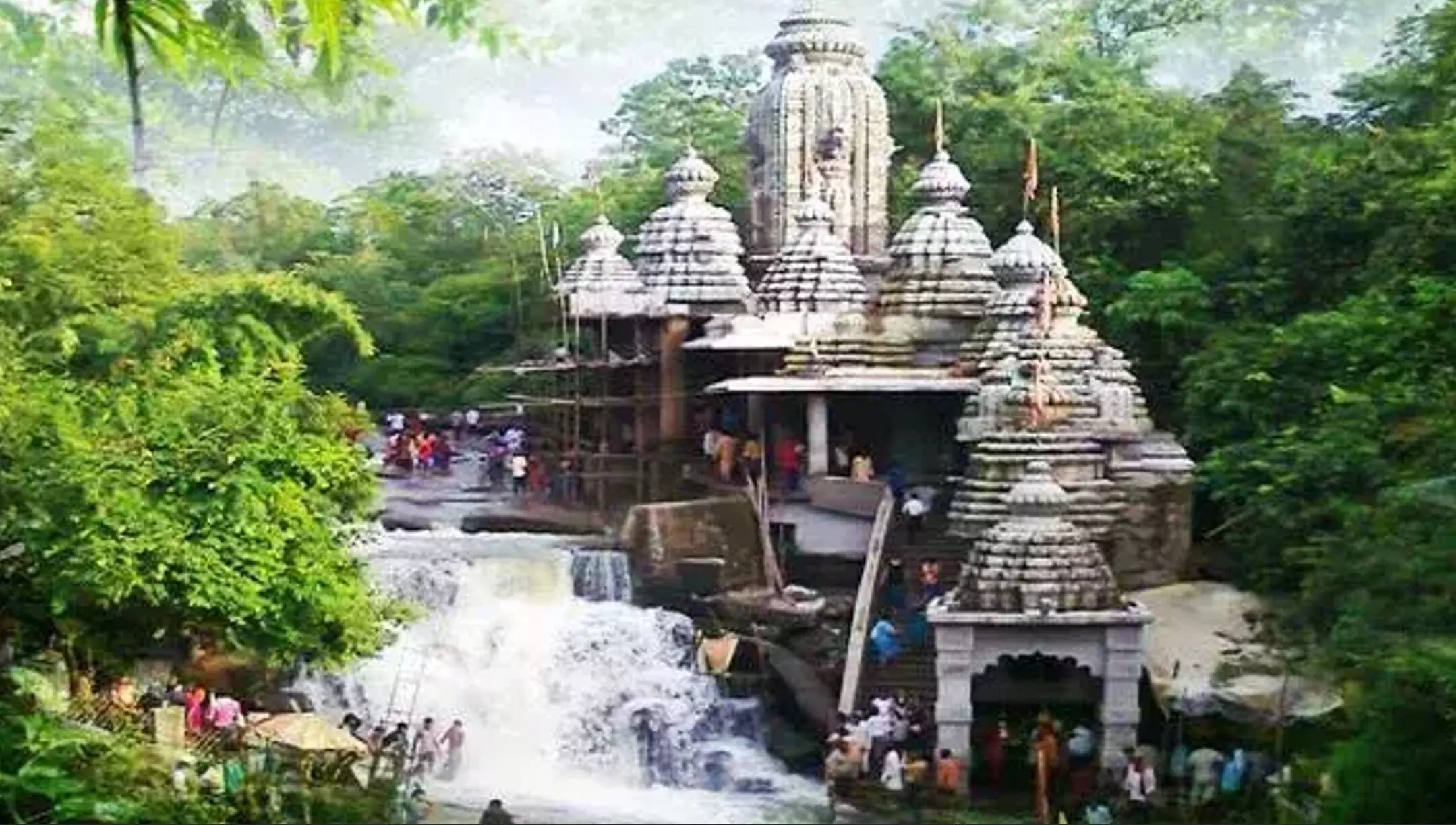 Jatmai Temple Travel Guide: जंगलों के बीच बसा जतमई घटारानी मंदिर: रहस्यमयी शिवलिंग से लेकर नाग गुफा तक, जानिए अद्भुत रहस्य!