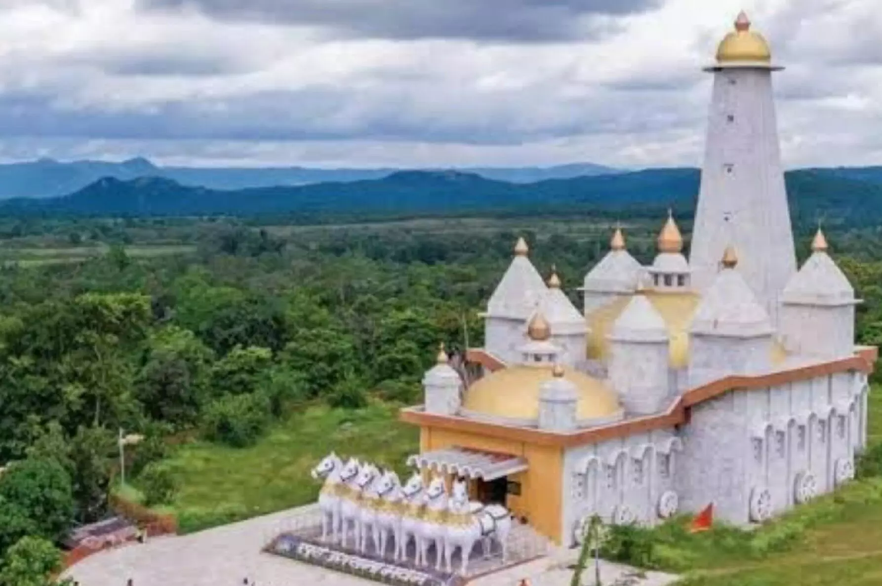 Surya mandir ranchi travel guide: जहाँ भगवान श्रीराम ने खुद की थी सूर्य देव की पूजा! जानिए झारखंड के रहस्यमयी सूर्य मंदिर का पूरा इतिहास