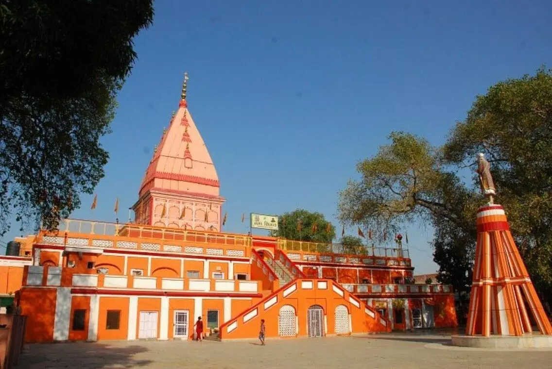 Ranbireshwar Temple Jammu: रणबीरेश्वर मंदिर: उत्तर भारत का सबसे बड़ा शिव धाम, जहां सवा लाख शिवलिंगों के दर्शन से मिलती है अद्भुत शांति!